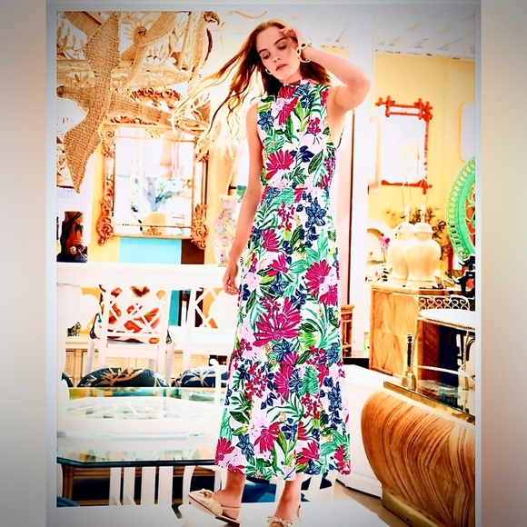 STUNNING NWT LILLY PULITZER MARCELA VIBRANT FLORAL MAXI DRESS, Size Medium - Picture 1 of 16